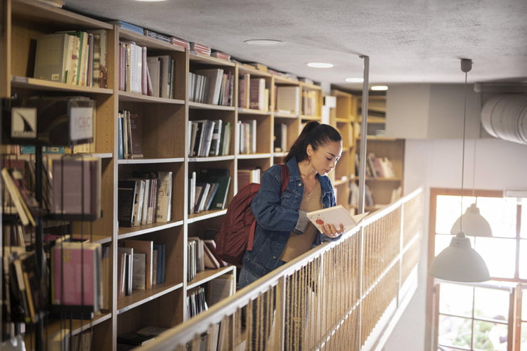 woman in libary